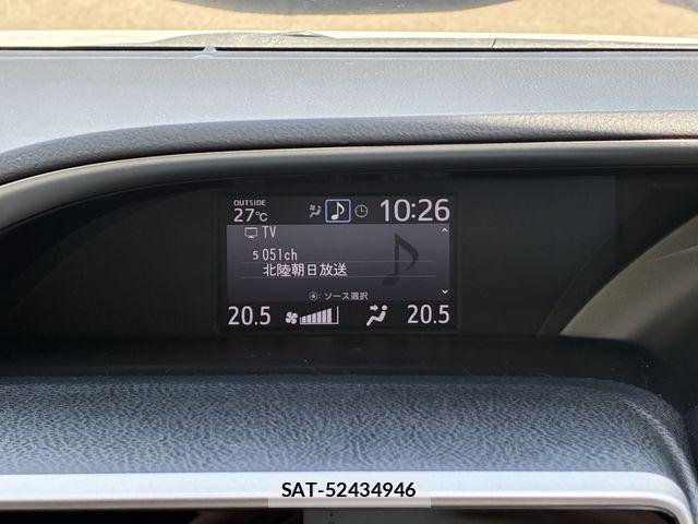 Toyota VOXY HYBRID 2018-09 8882940-16