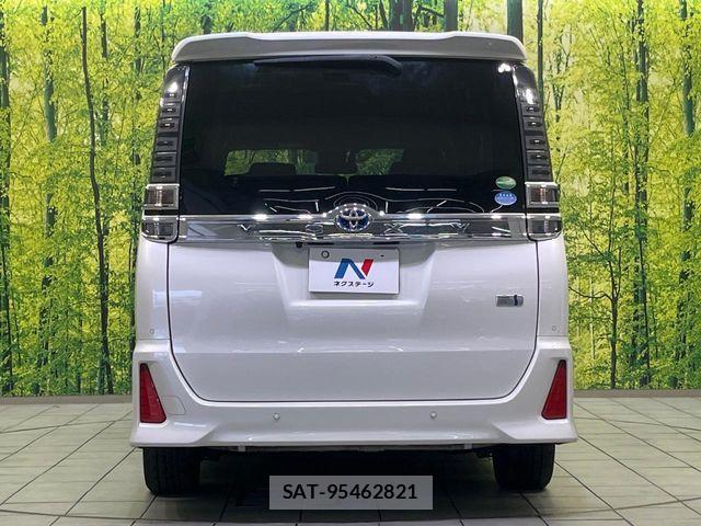 Toyota VOXY HYBRID 2020-03 8882933-15