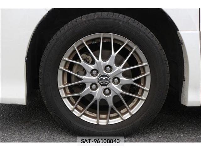 Toyota VOXY HYBRID 2016-09 8882942-18