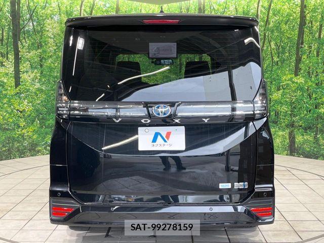 Toyota VOXY HYBRID 2024-06 8882919-15