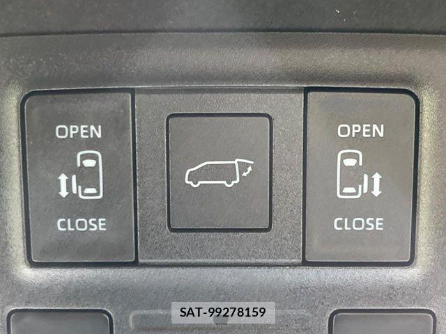 Toyota VOXY HYBRID 2024-06 8882919-5