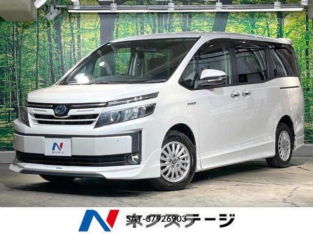 Toyota VOXY HYBRID 2015-09 8882943-0