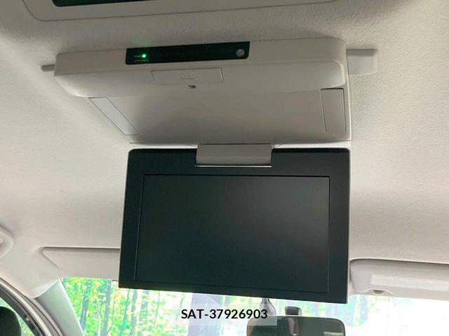 Toyota VOXY HYBRID 2015-09 8882943-4