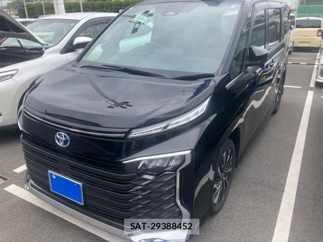 Toyota VOXY HYBRID 2023-07 8882929-1
