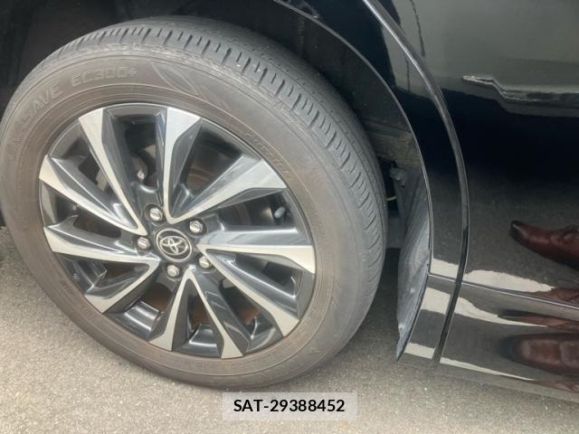 Toyota VOXY HYBRID 2023-07 8882929-7