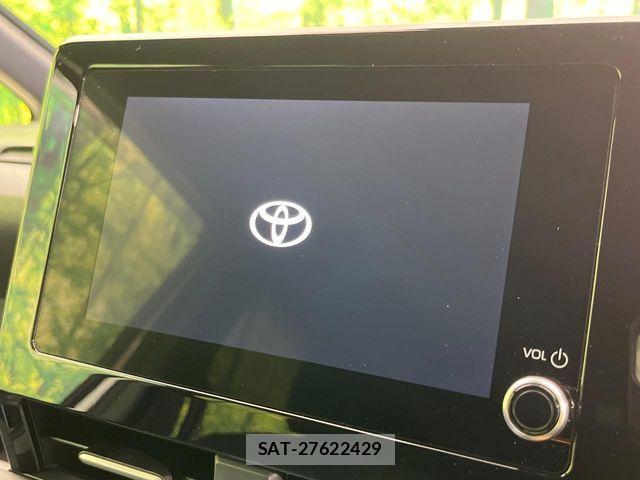 Toyota VOXY HYBRID 2023-11 8882931-3