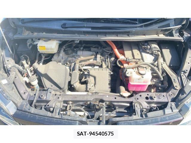 Toyota VOXY HYBRID 2016-05 8882947-10