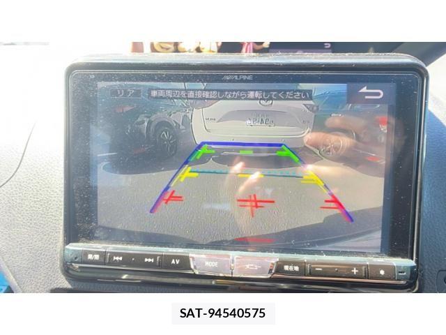 Toyota VOXY HYBRID 2016-05 8882947-20