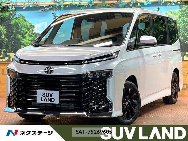 Toyota VOXY HYBRID 2026-08 8882913-0