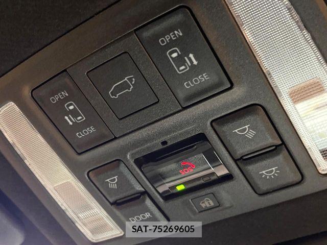 Toyota VOXY HYBRID 2026-08 8882913-6