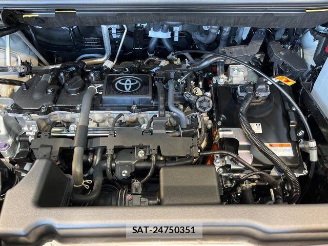 Toyota VOXY HYBRID 2026-09 8882914-17