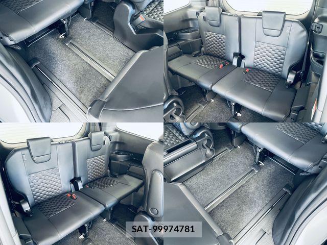 Toyota VOXY HYBRID 2026-07 8884584-12