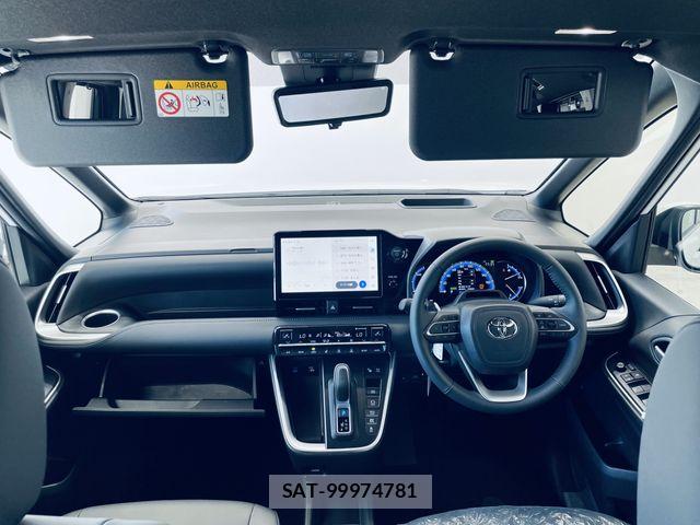 Toyota VOXY HYBRID 2026-07 8884584-23