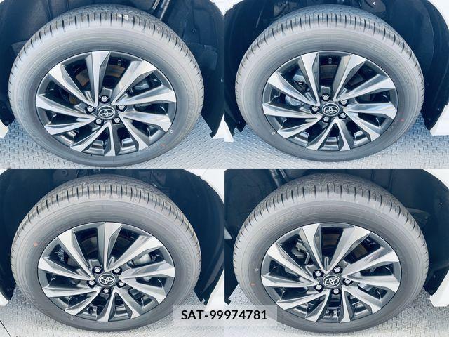 Toyota VOXY HYBRID 2026-07 8884584-25