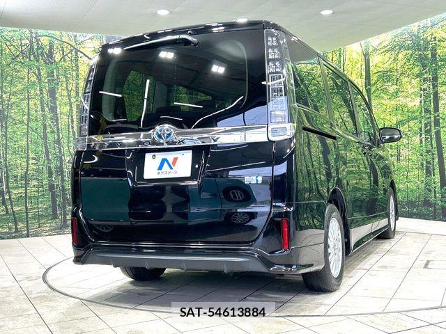 Toyota VOXY HYBRID 2015-10 8884600-17