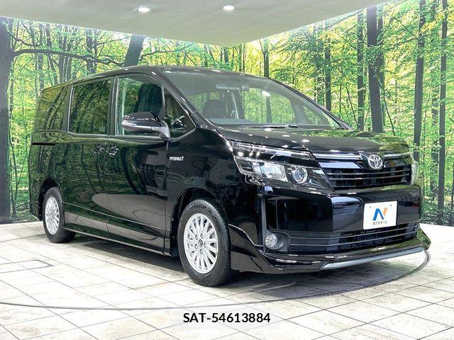 Toyota VOXY HYBRID 2015-10 8884600-1