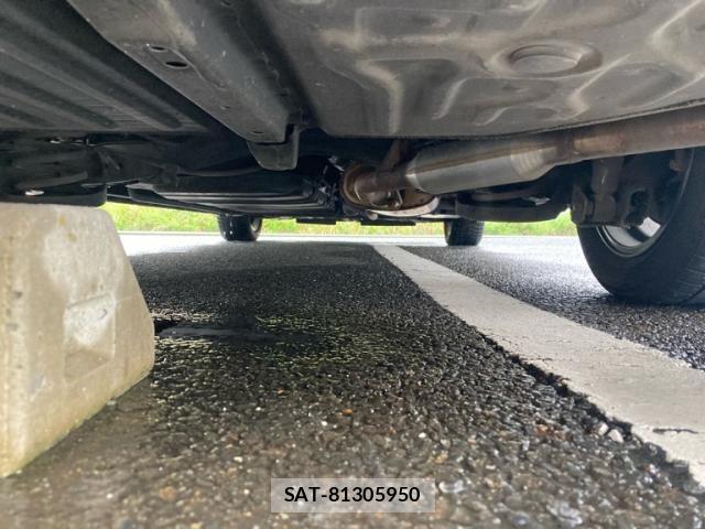 Toyota VOXY HYBRID 2019-12 8884599-9