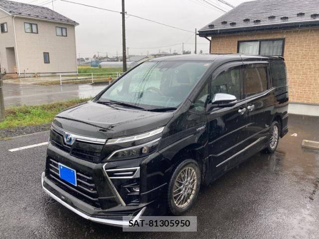 Toyota VOXY HYBRID 2019-12 8884599-2