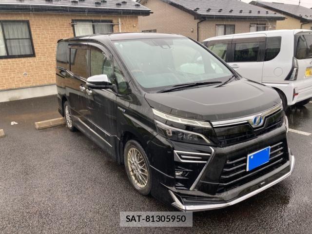 Toyota VOXY HYBRID 2019-12 8884599-3