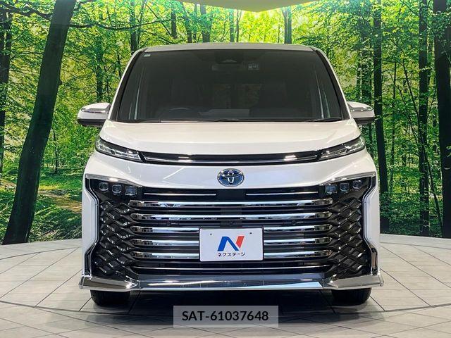Toyota VOXY HYBRID 2023-10 8884591-14