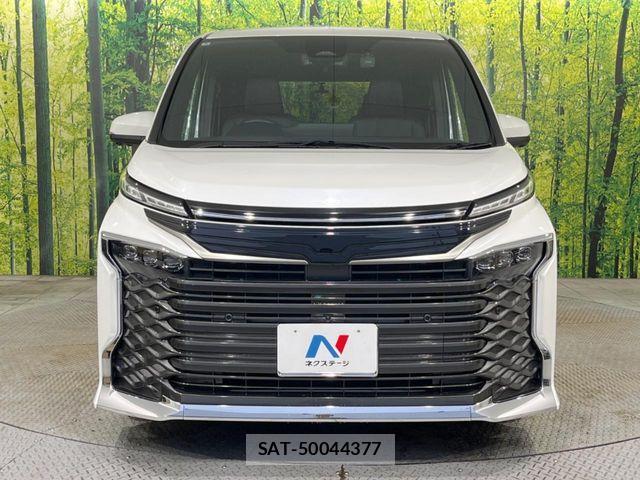 Toyota VOXY HYBRID 2024-09 8884588-14