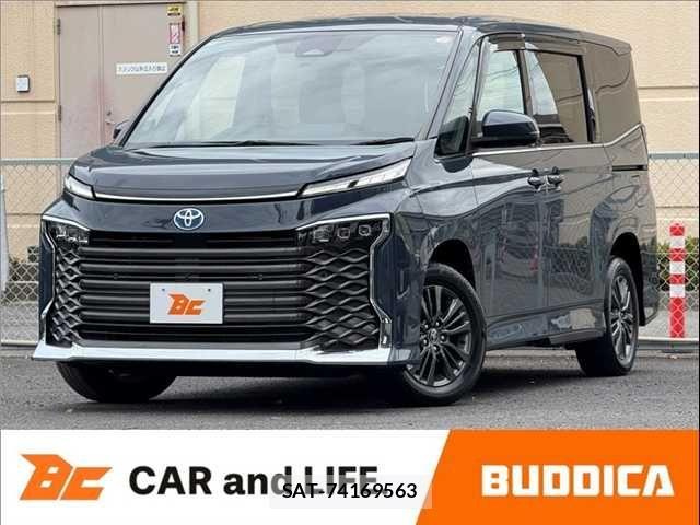 Toyota VOXY HYBRID 2022-09 1382134-0