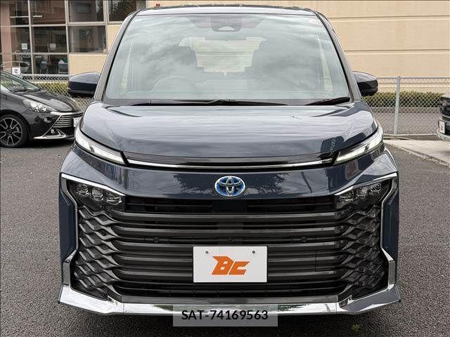 Toyota VOXY HYBRID 2022-09 1382134-20