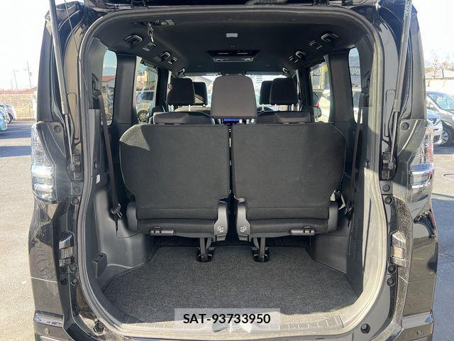 Toyota VOXY HYBRID 2023-09 2252861-23