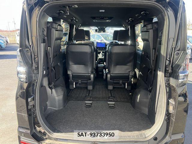 Toyota VOXY HYBRID 2023-09 2252861-25