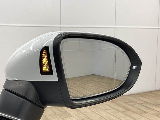 VolksWagen ARTEON 2021-09 3687652-8