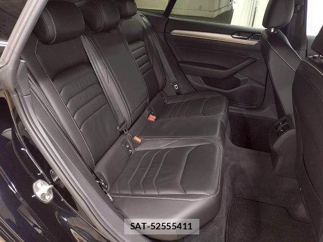 VolksWagen ARTEON 2018-03 4425004-9