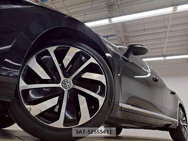 VolksWagen ARTEON 2018-03 4425004-11