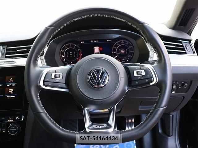 VolksWagen ARTEON 2019-02 4994216-20