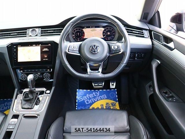 VolksWagen ARTEON 2019-02 4994216-7