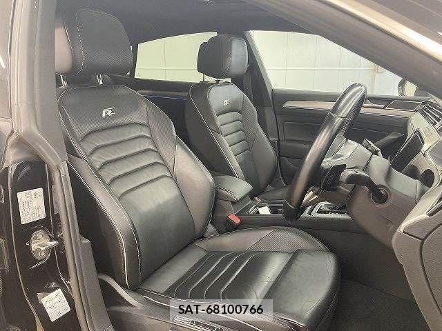 VolksWagen ARTEON 2018-10 5882732-4