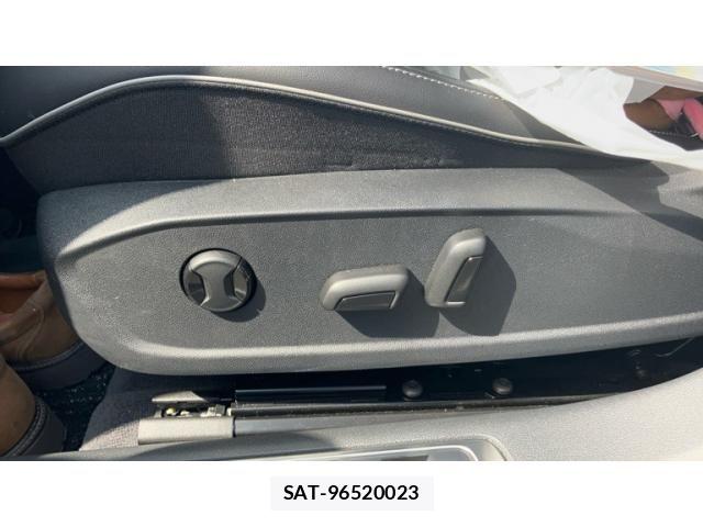 VolksWagen ARTEON 2018-04 6615675-11