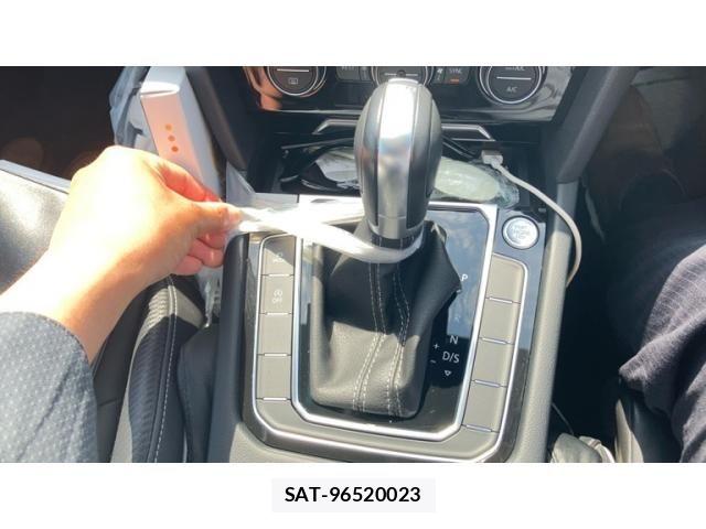 VolksWagen ARTEON 2018-04 6615675-16