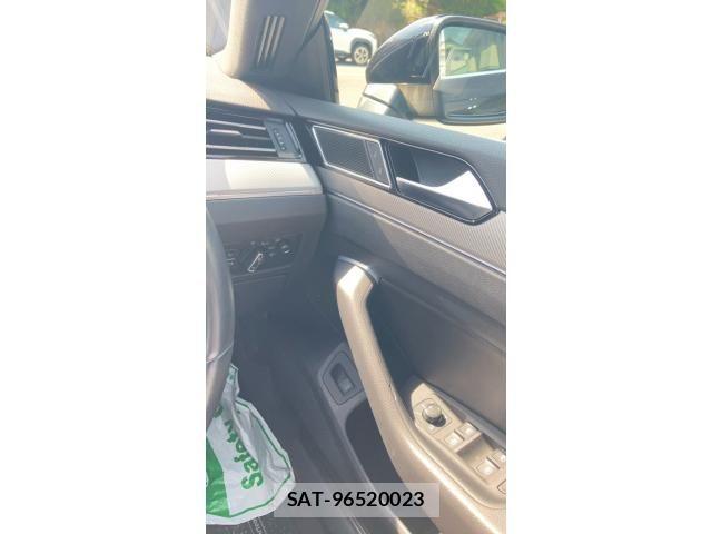 VolksWagen ARTEON 2018-04 6615675-27