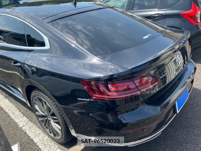 VolksWagen ARTEON 2018-04 6615675-3
