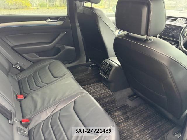 VolksWagen ARTEON 2018-08 7227073-11
