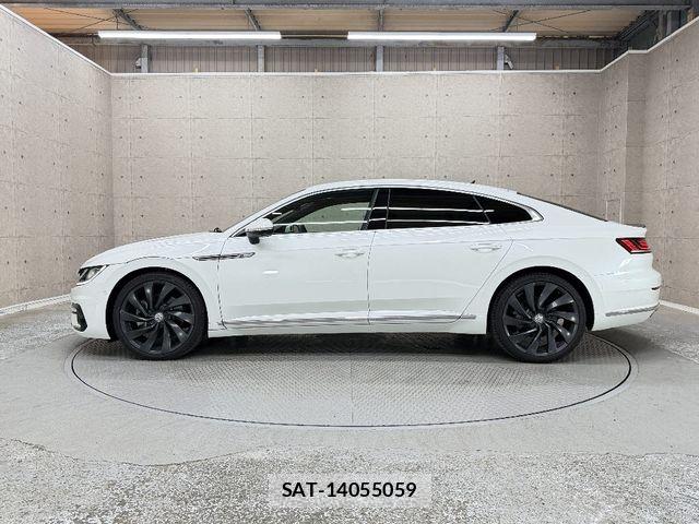 VolksWagen ARTEON 2017-10 7227068-9