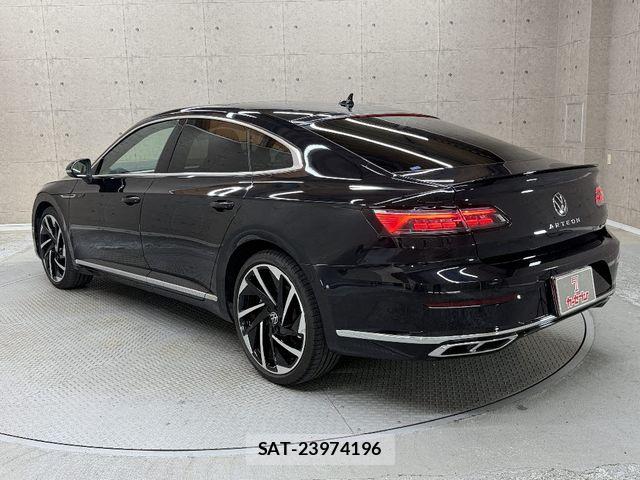 VolksWagen ARTEON 2023-03 7227075-9