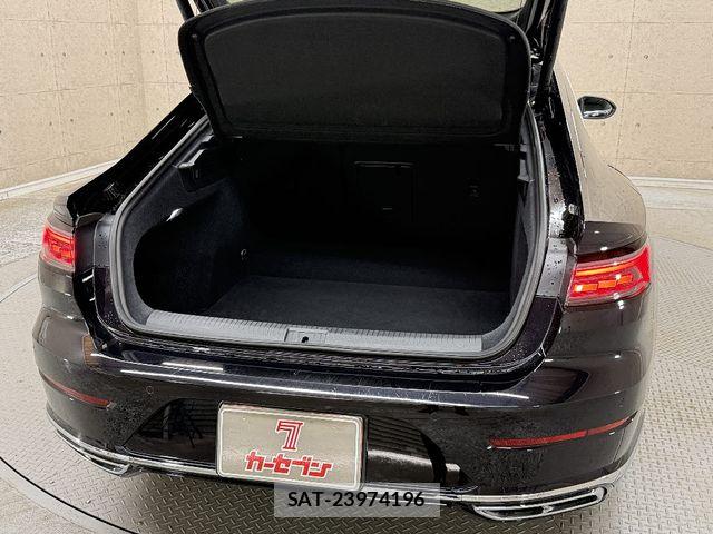 VolksWagen ARTEON 2023-03 7227075-11