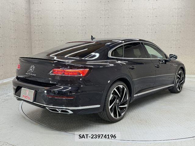 VolksWagen ARTEON 2023-03 7227075-1