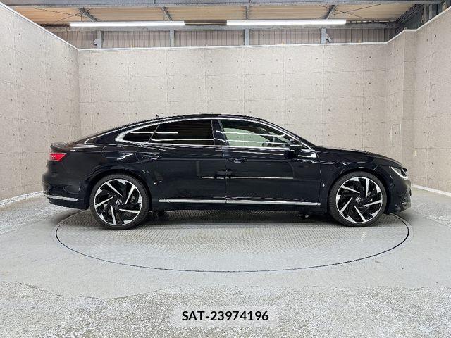 VolksWagen ARTEON 2023-03 7227075-8