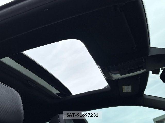 VolksWagen ARTEON 2017-11 7252830-16