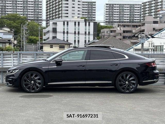 VolksWagen ARTEON 2017-11 7252830-18