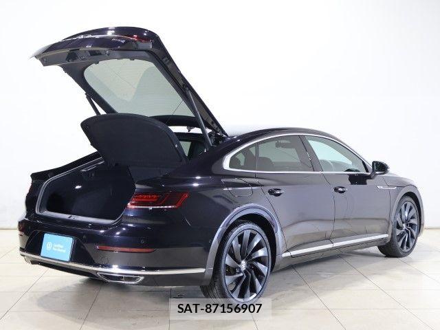 VolksWagen ARTEON 2017-11 7458817-9