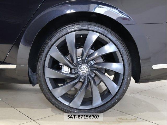 VolksWagen ARTEON 2017-11 7458817-14