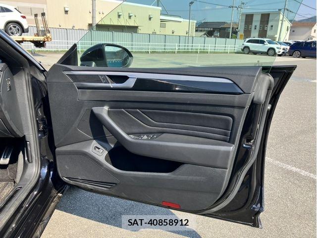 VolksWagen ARTEON 2023-04 7458816-10